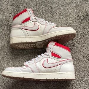 Air Jordan 1 Retro High OG Phantom Size: 13